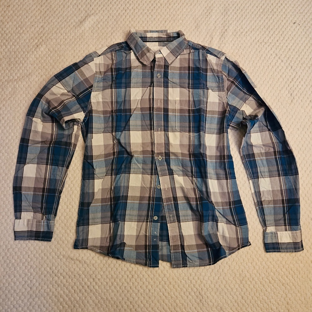 Aeropostale Blue Flannel Men's Long Sleeve